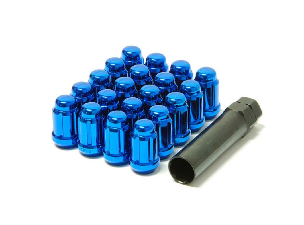 Universal on sale lug nuts